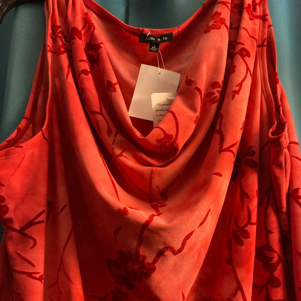 Brand new woman’s red dress top size XL